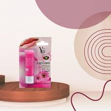 YC Pink Whitening With Vitamin E & Aloe Vera- 3.8 g