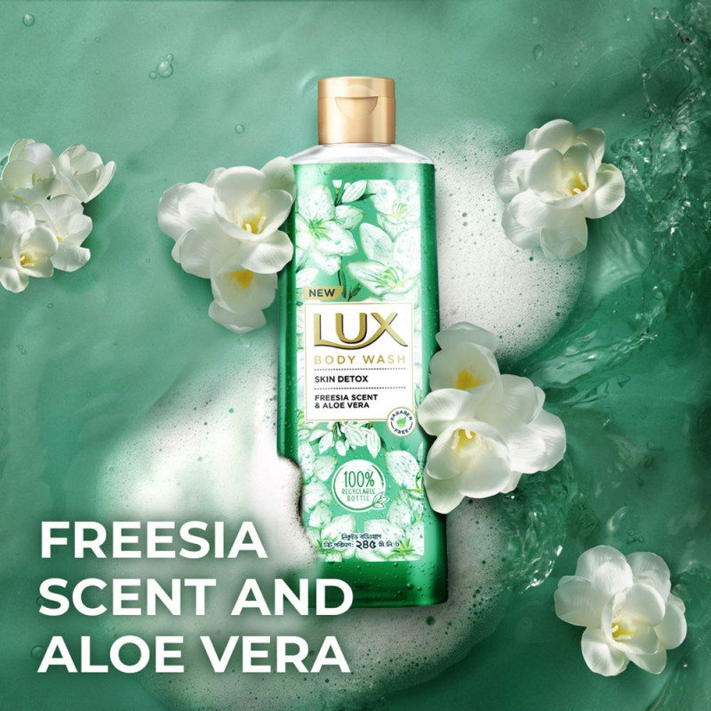 Lux Fresh Aloe Body Wash-245 ml